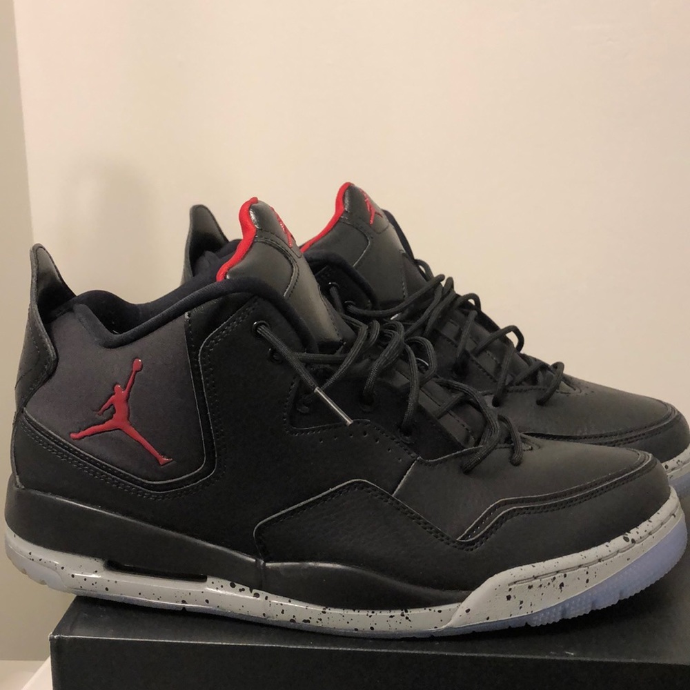 Jordan Courtside 23